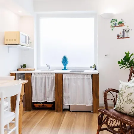 Ferienhaus La Casetta Dei Sogni Casa Con Giardino E Parcheggio Privato Vicino Alle Cinque Terre La Spezia